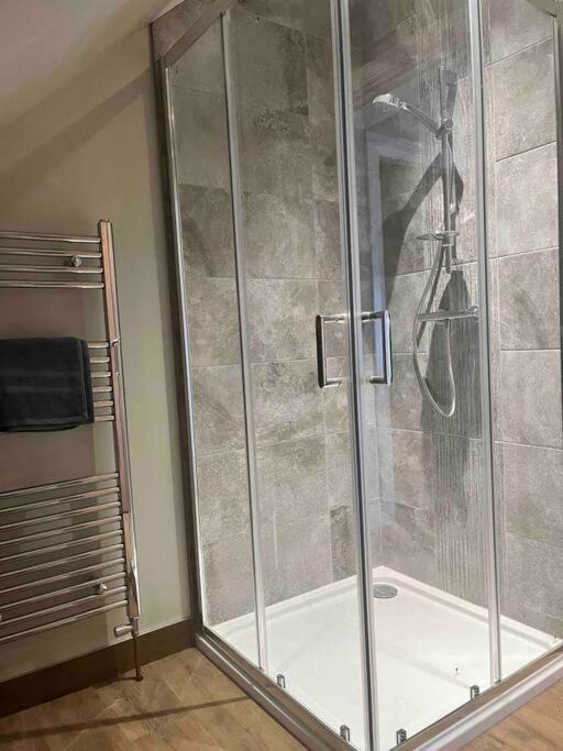 Mid Antrim Modern Apartment Newferry Extérieur photo